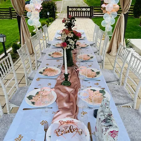 Smaragdis Vila Cerevic